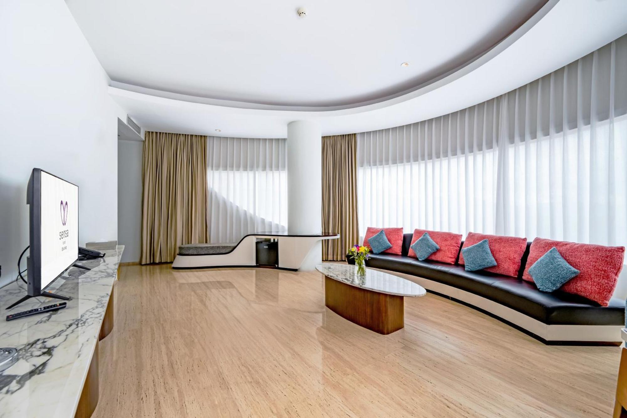 Sensa Hotel Bandung Extérieur photo