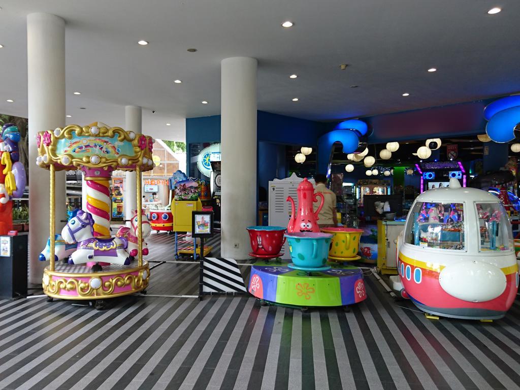 Sensa Hotel Bandung Extérieur photo