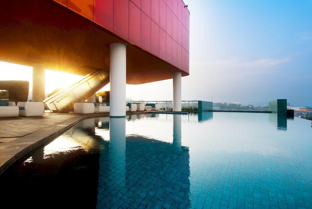 Sensa Hotel Bandung Extérieur photo