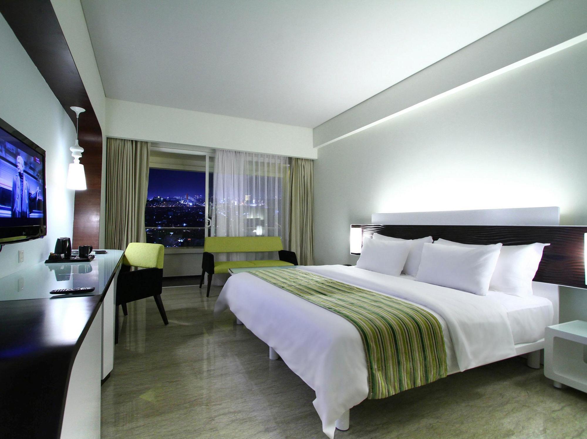Sensa Hotel Bandung Extérieur photo